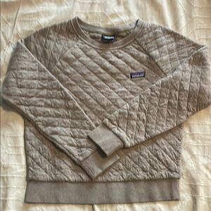 Patagonia Quilted Beige Sweatshirt